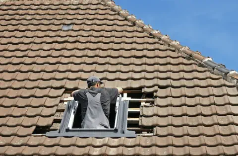 Pose de velux - Saint-Lormel